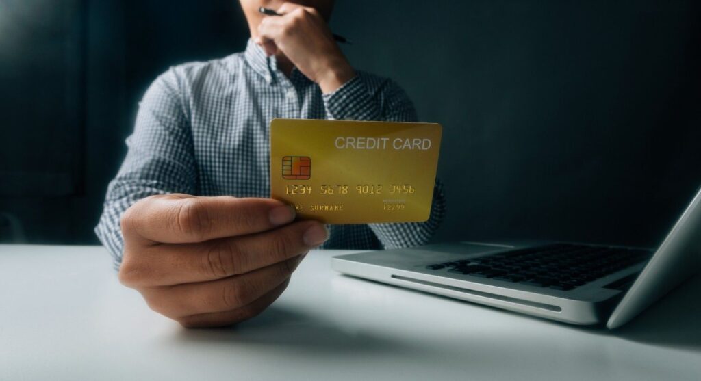 What Is an Unsecured Credit Card (and How Does It Differ From a Secured One)